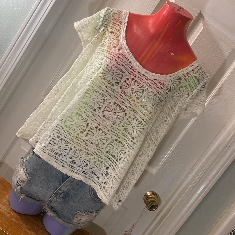 American Eagle Outfitters Creamy Adorable Boxy Lace Blouse